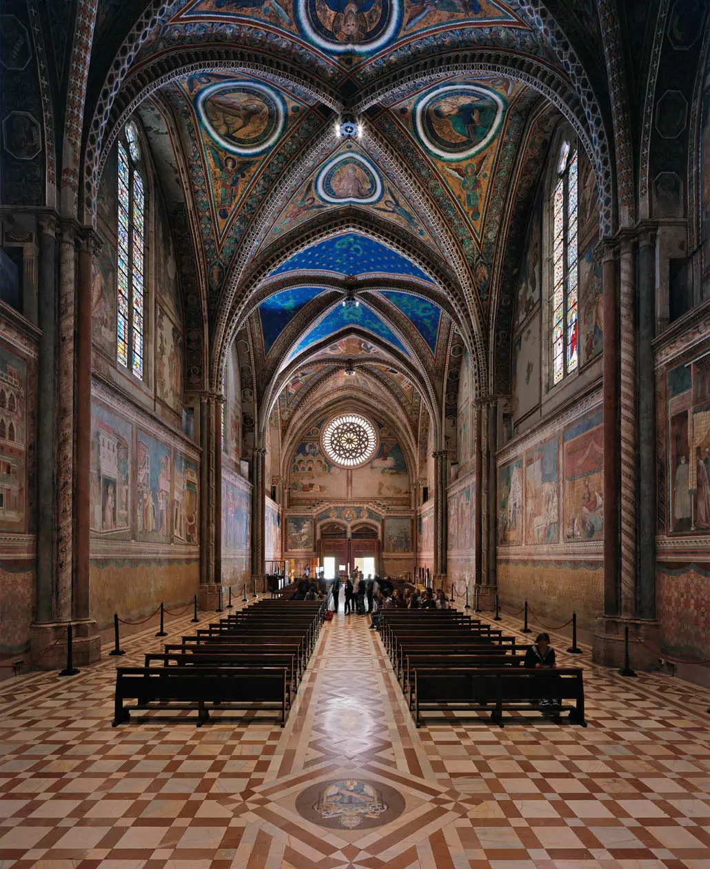 Basilica di San Francesco d’Assisi, Umbria, XIII secolo The Basilica of St Francis of Assisi, Umbria, 13th century 189 x 160 cm © Ahmet Ertuğ