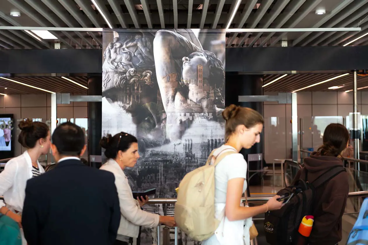 Mostra di Davide Bramante all'Aeroporto di Roma Fiumicino © Ufficio Stampa ADR