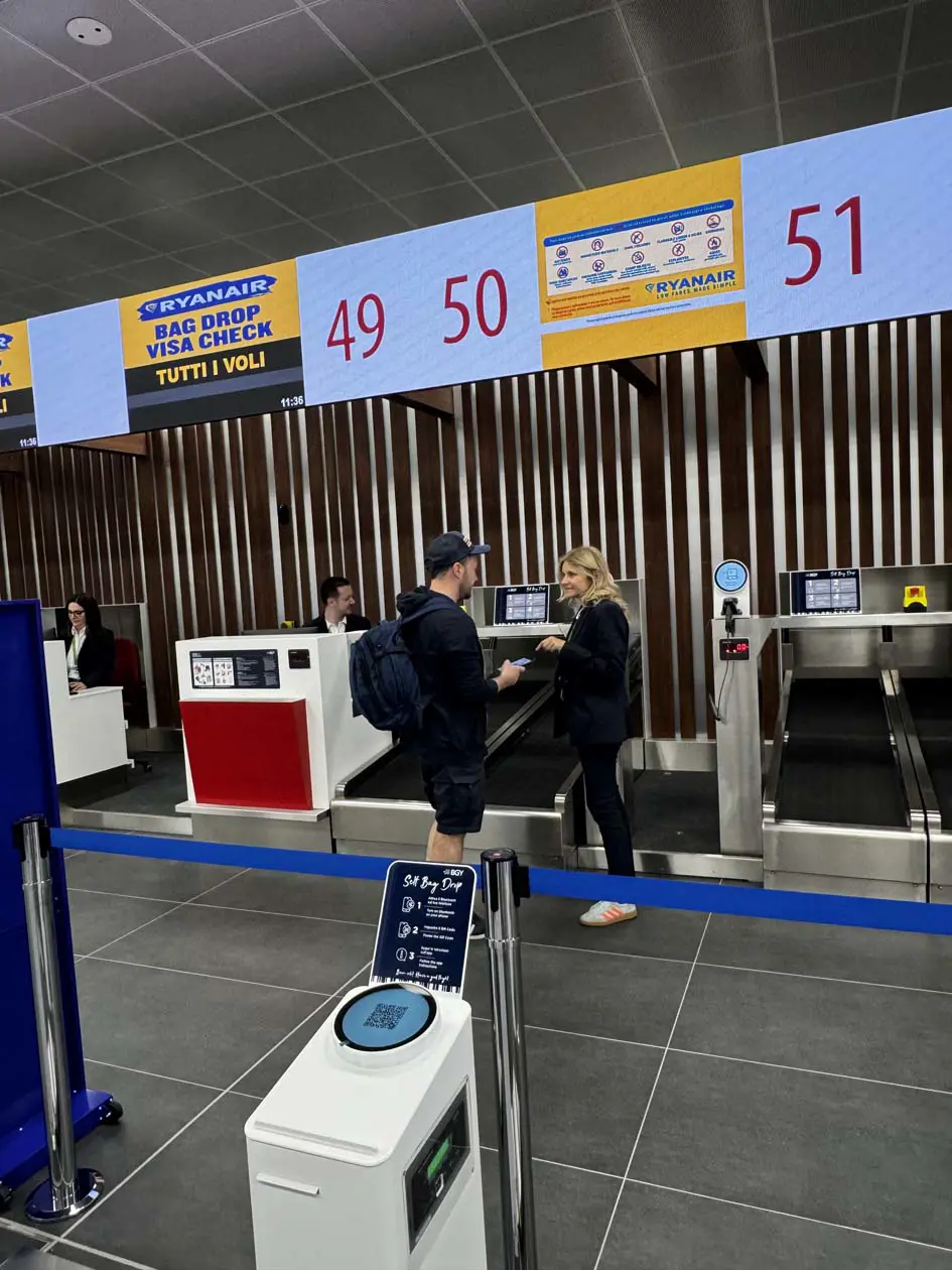 New check area at Milan Bergamo airport Photo: Copyright © Sisterscom.com - Avion Tourism Magazine