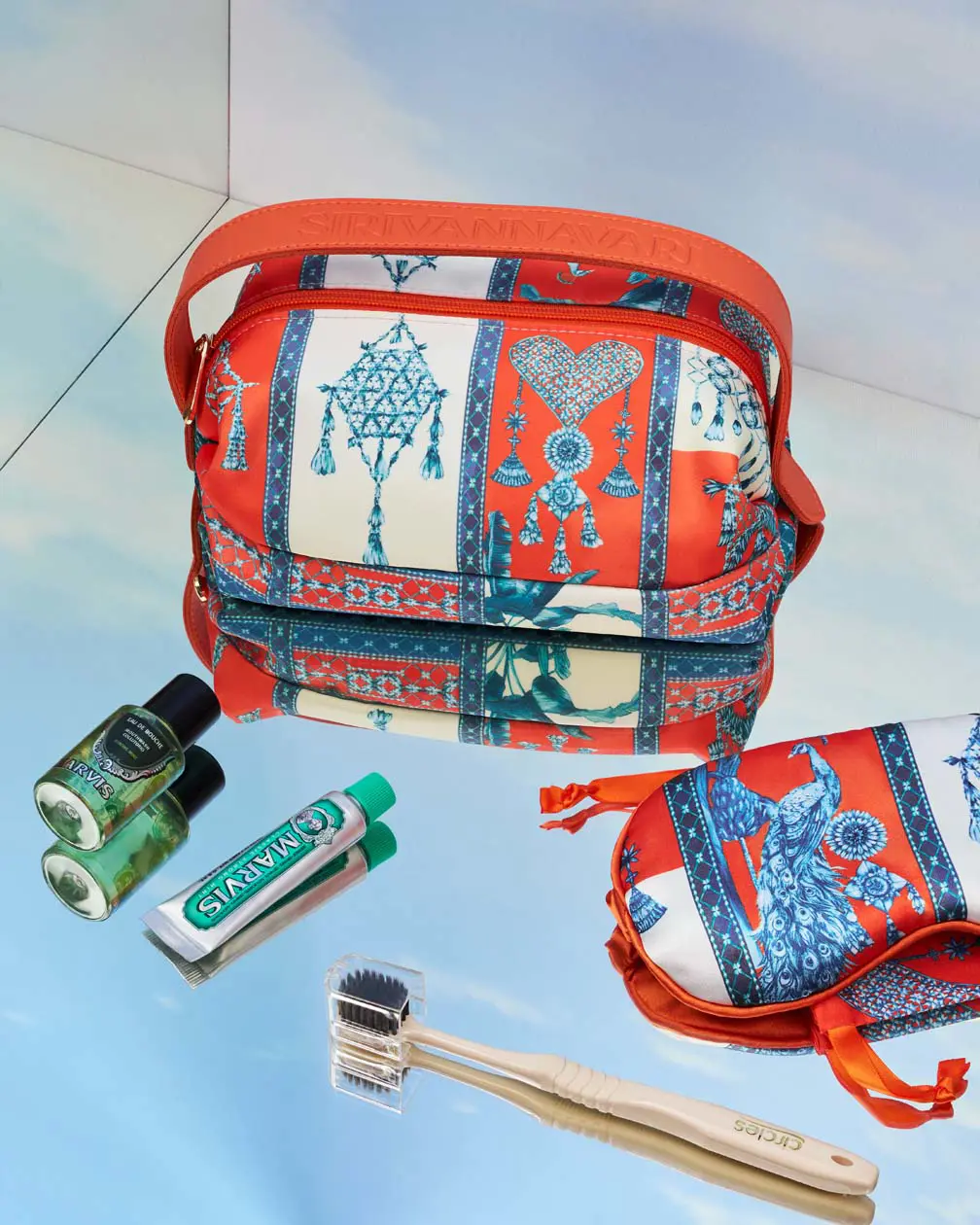 Amenity Kit Thai Airways by Sirivannavari - First Class. © Sirivannavari Press
