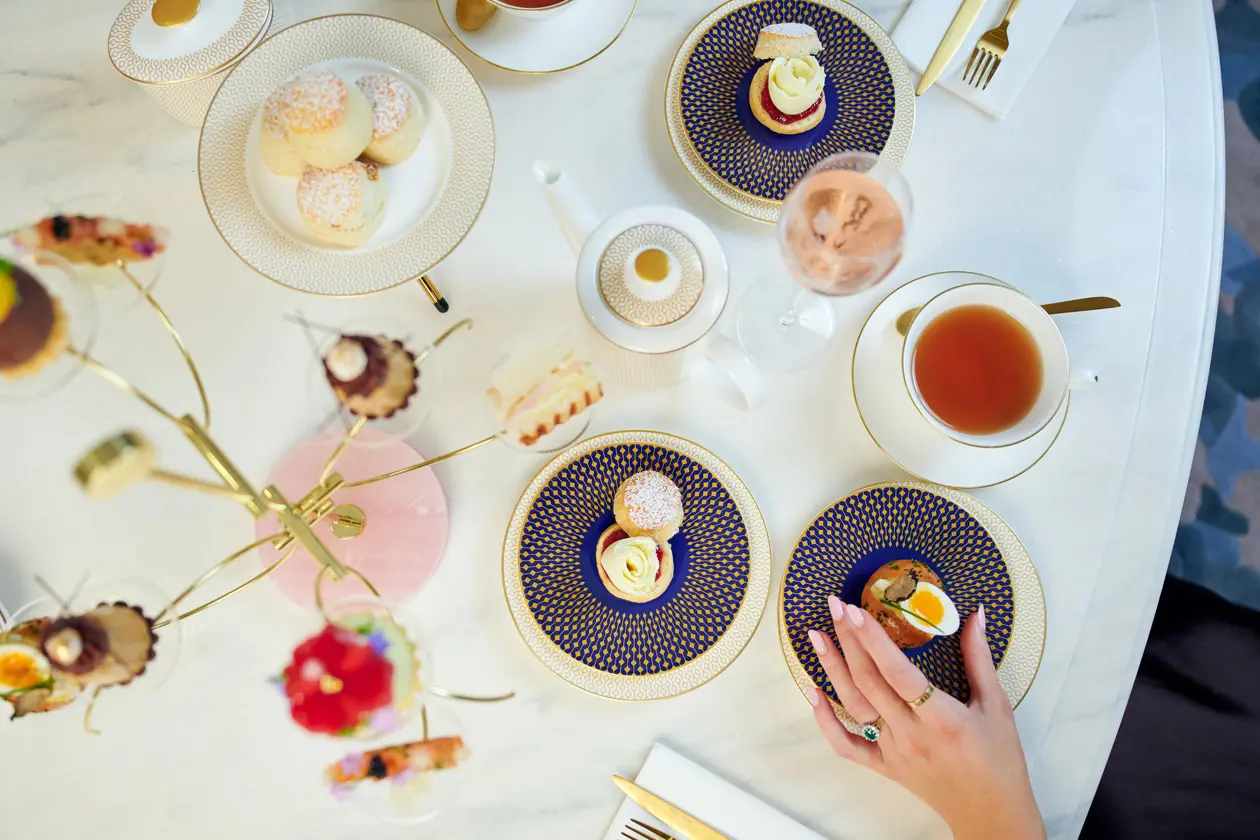 The Windsor by Heathrow | Afternoon Tea.  Foto:&nbsp;Copyright © Ufficio Stampa Aeroporto Heathrow