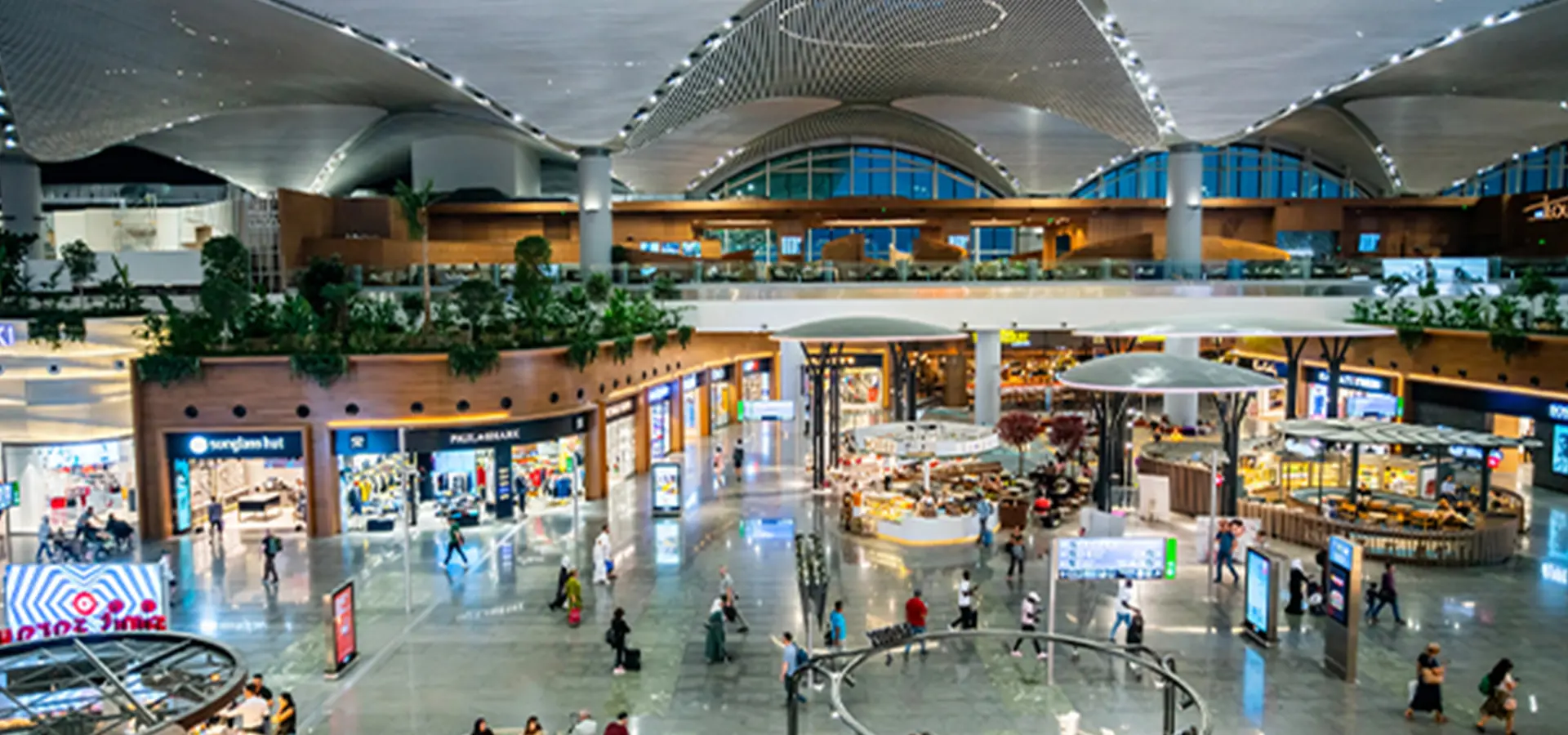 iGA Istanbul Airport. Foto Copyright © sisterscom.com - Depositphotos 