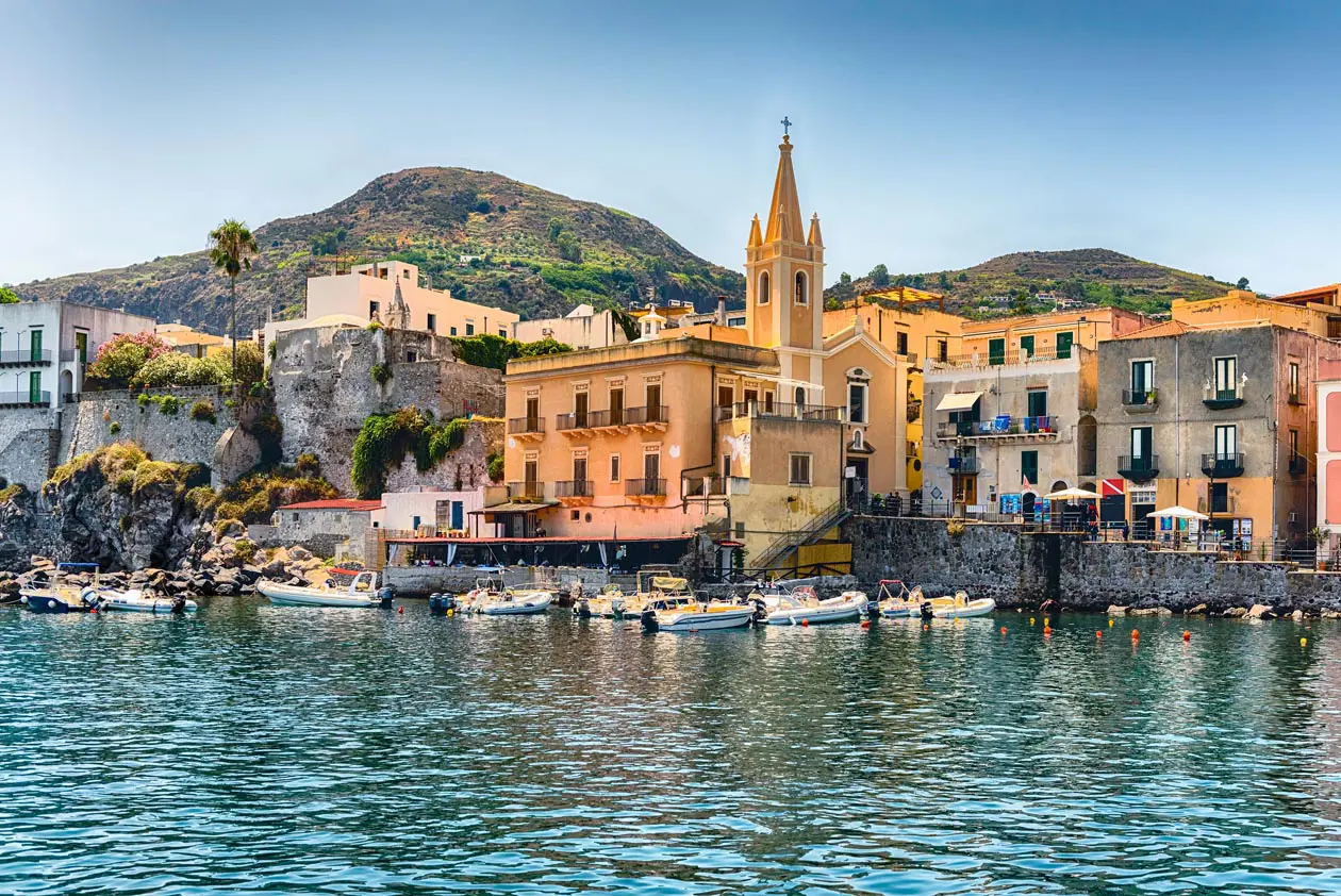 Lipari Chiesa di San Giuseppe Foto: Copyright © Archivio Regione Siciliana PH JM