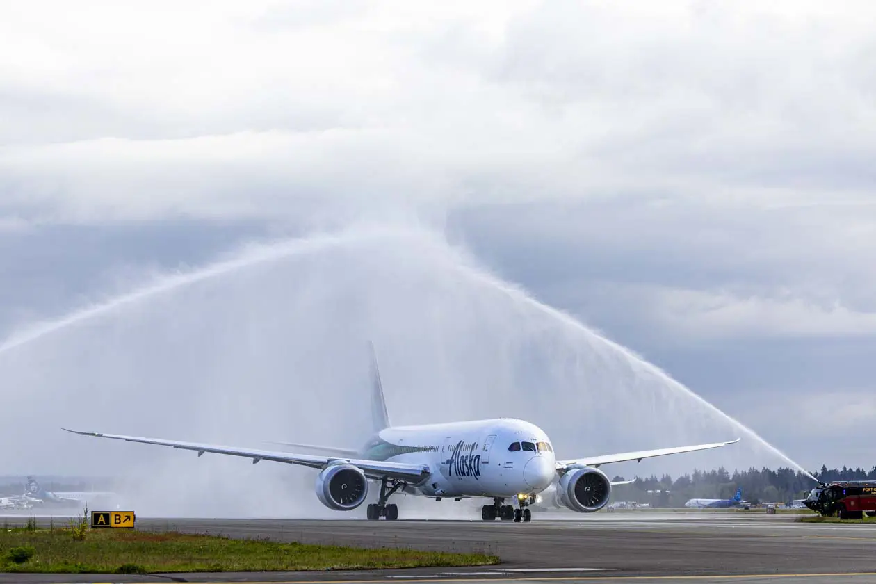 Alaska Airlines all'aeroporto di Roma Fiumicino (FCO) Foto e visual: Copyright © Alaska Airlines