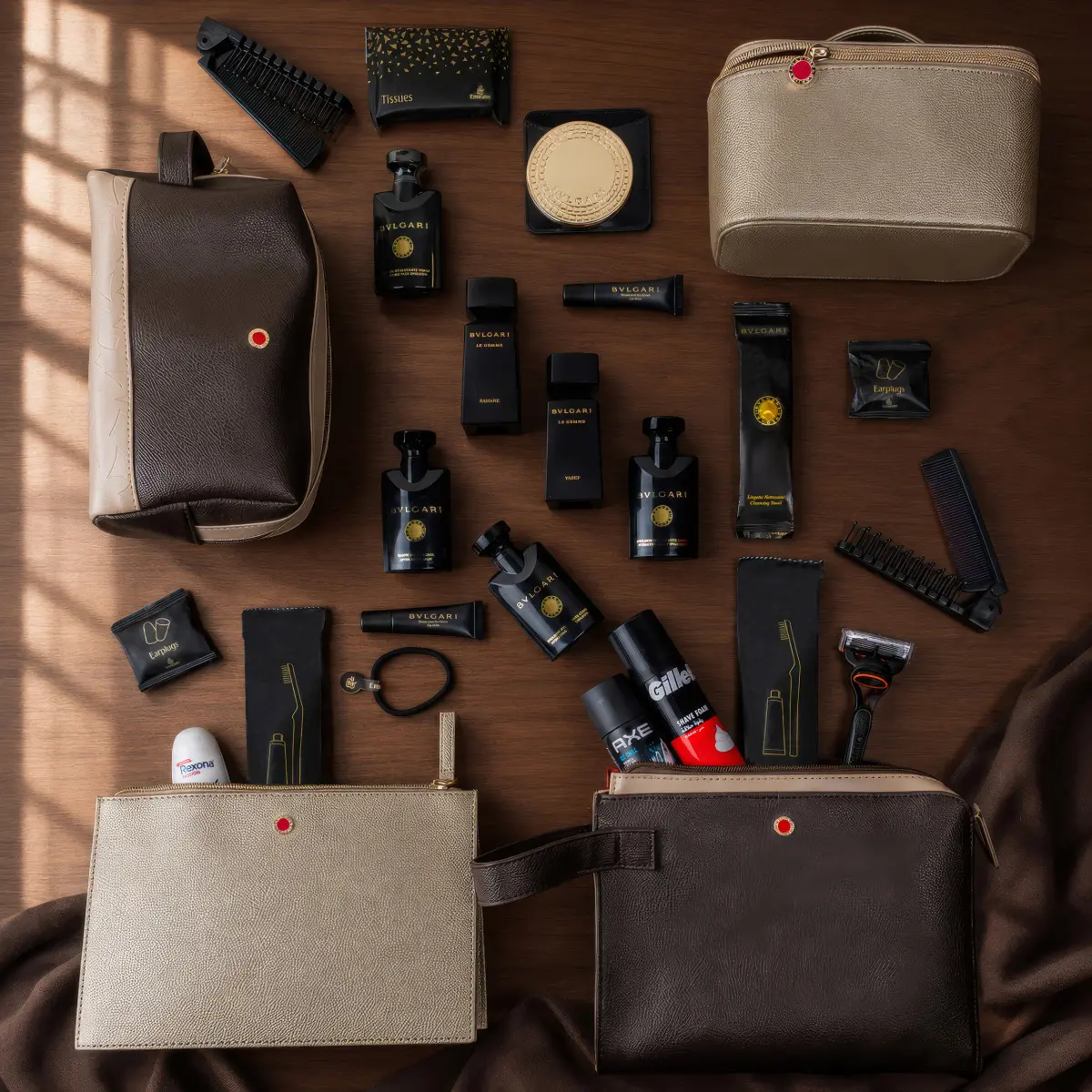 Emirates, amenity kit Bulgari First e Business Class Copyright © Emirates Airlines /&nbsp;The Emirates Group