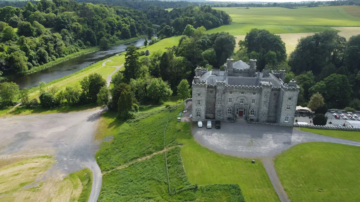 Slane Castle  Foto: Copyright © Sisterscom.com /&nbsp;Depositphotos