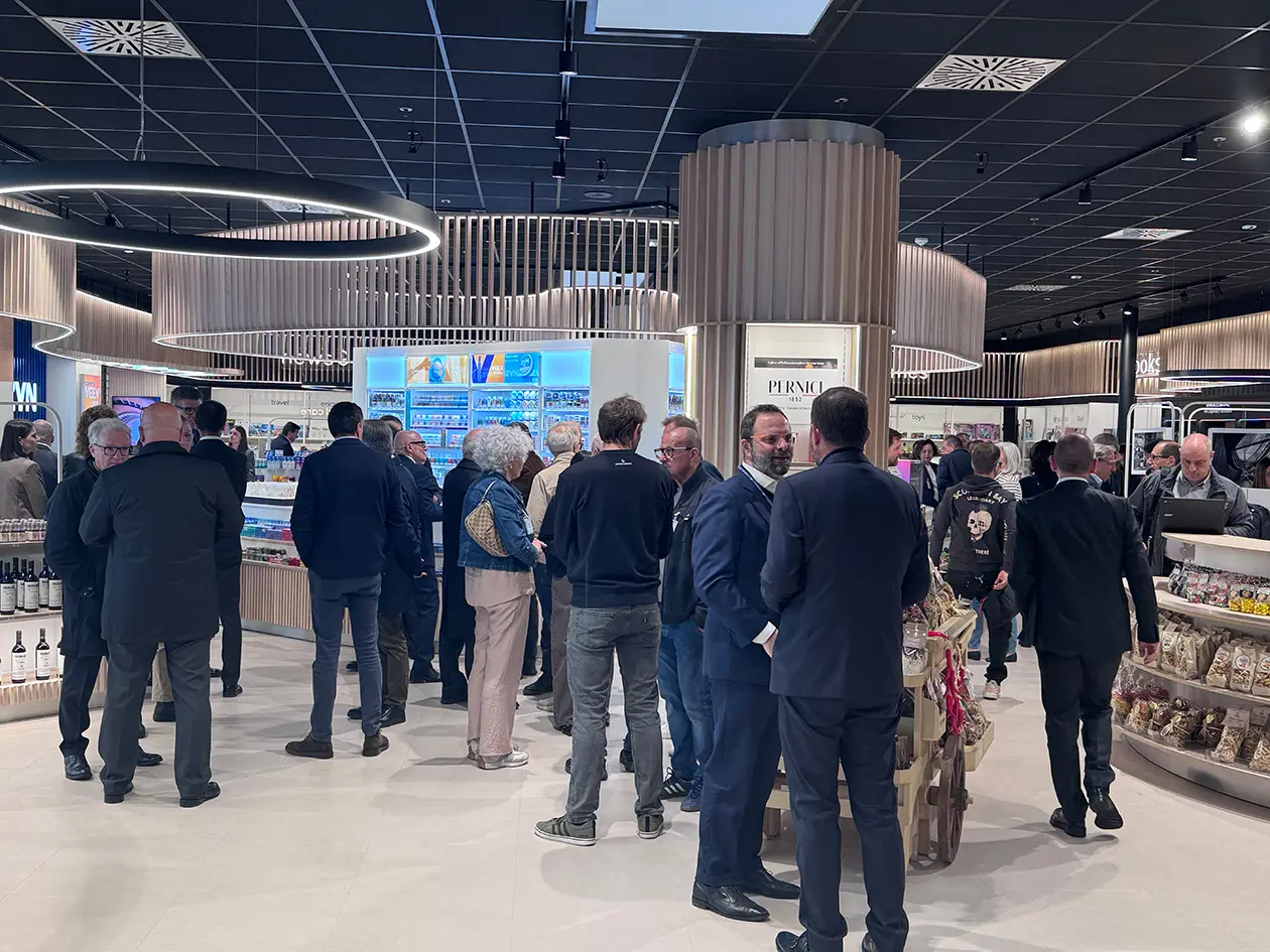 Inaugurazione del nuovo difstore di Milan Bergamo Airport. Foto: Copyright © Avion Tourism Magazine / Sisterscom.com