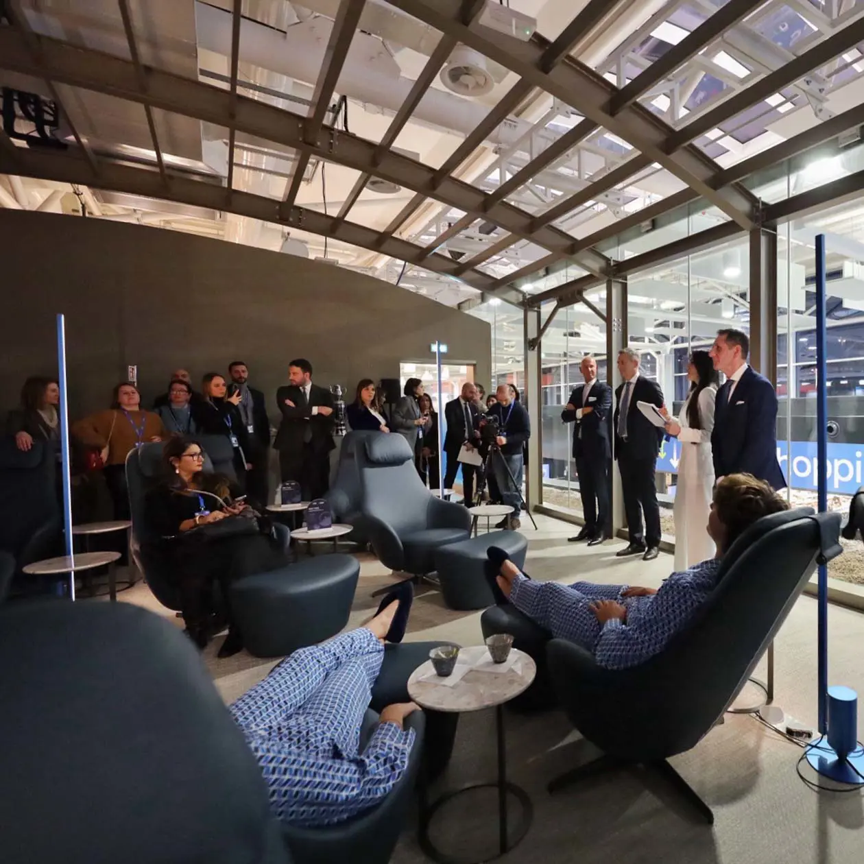 Hangar Lounge di ITA Airways al Terminal 1 dell’area imbarchi A dell’aeroporto di Roma Fiumicino Foto: Copyright © Ita Airways