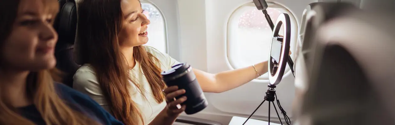 Etiquette on the plane: the 10 behaviors that annoy Italian passengers the most