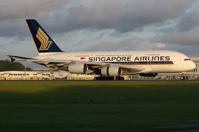 Singapore Airlines. World's Best Airline