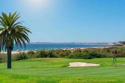 Golf packages in Faro - Algarve with Jet2.com and Jet2holidays