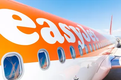 On sale the spring 2023 flights of easyJet