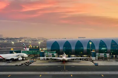 Record-breaking Dubai Airport