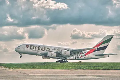 Emirates becomes first airline to conduct on-site rapid COVID-19 tests for passengers