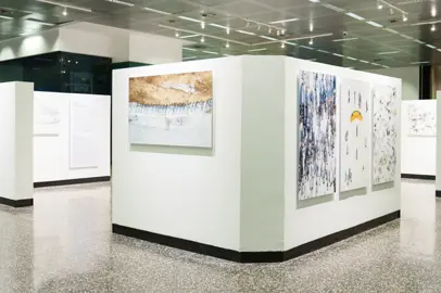 "White Entropy": art meets travel at Malpensa