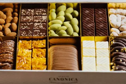 Chocolate on board Emirates