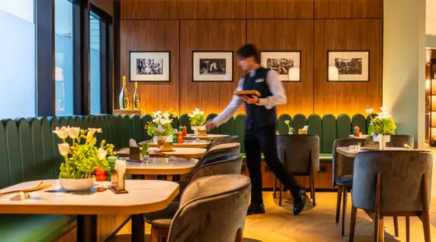 Cocktails at the Plaza Premium First Lounge in Rome Fiumicino