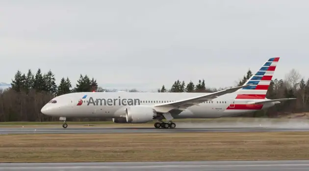 First direct flight between Naples and Chicago with American Airlines