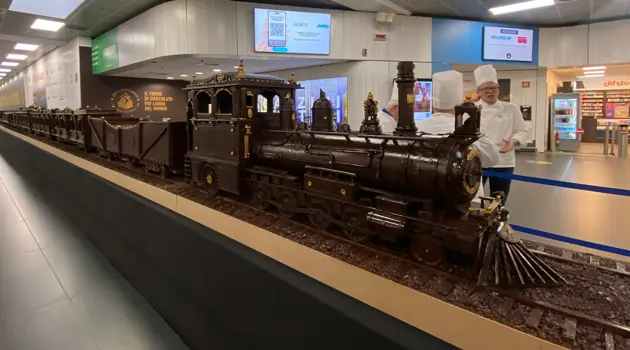 A record-breaking chocolate train at Milan Bergamo airport