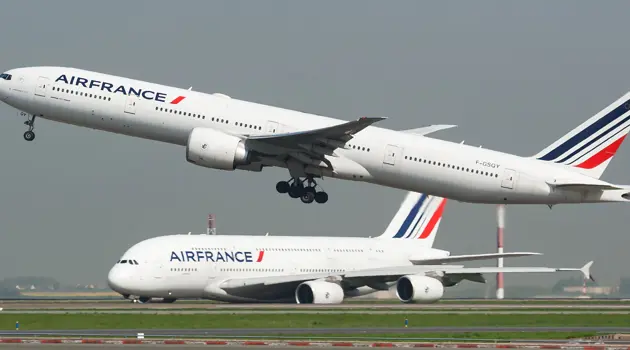 With Air France, an eSIM for global connectivity