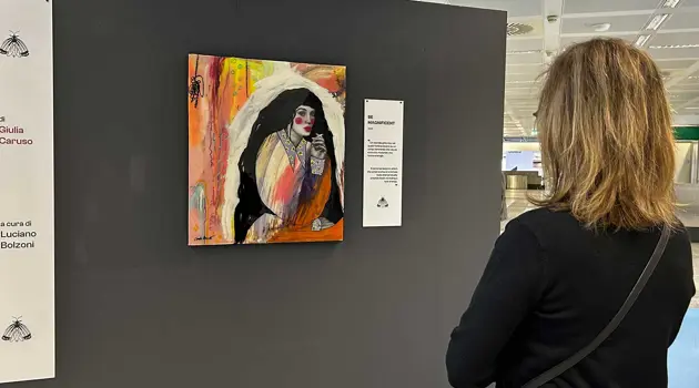 At Milan Malpensa the exhibition "She's Not Your Muse"