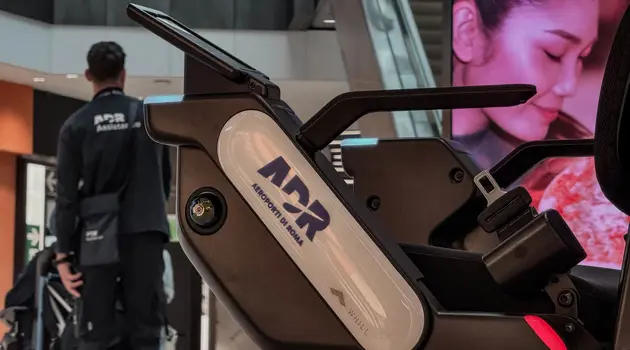 Self-driving chairs for passengers with reduced mobility