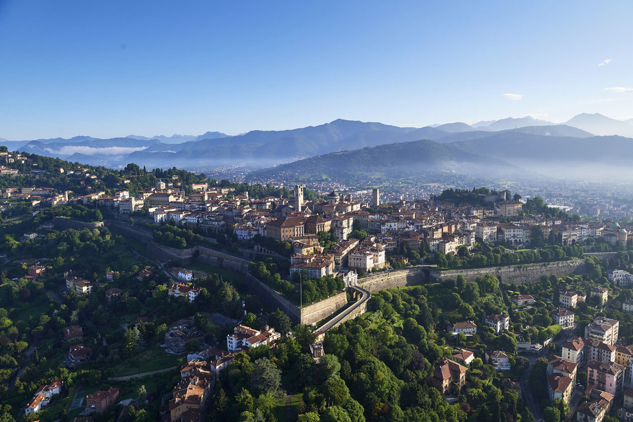 Bergamo vista dall'alto. Foto: Copyright © Visit Bergamo - Matteo Zanga