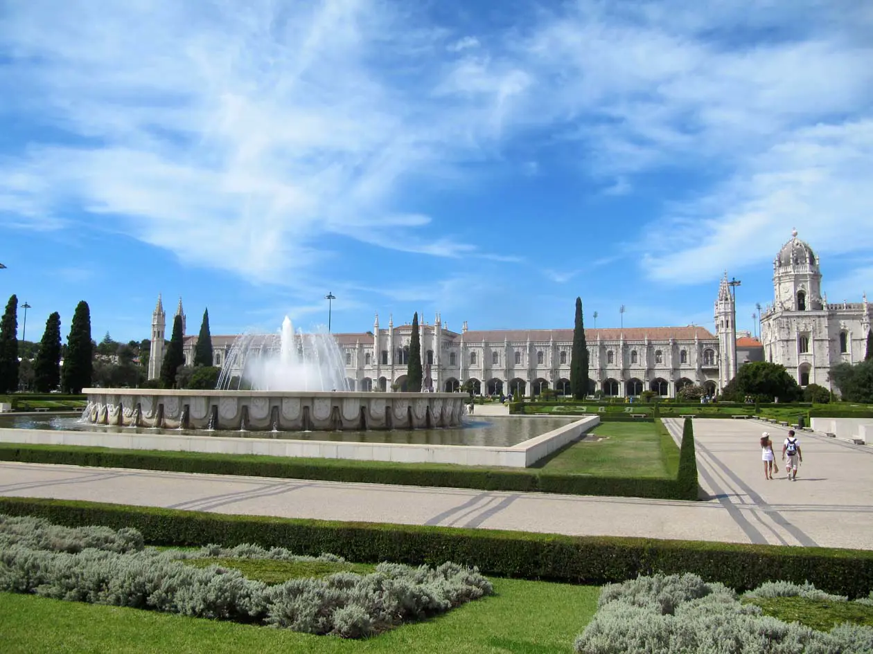 Monastero dos Jeronimos di Lisbona. Foto: Copyright © Sisterscom.com / Depositphotos