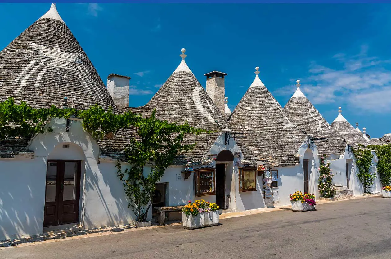 Alberobello Foto: Copyright © Sisterscom.com / Depositphotos