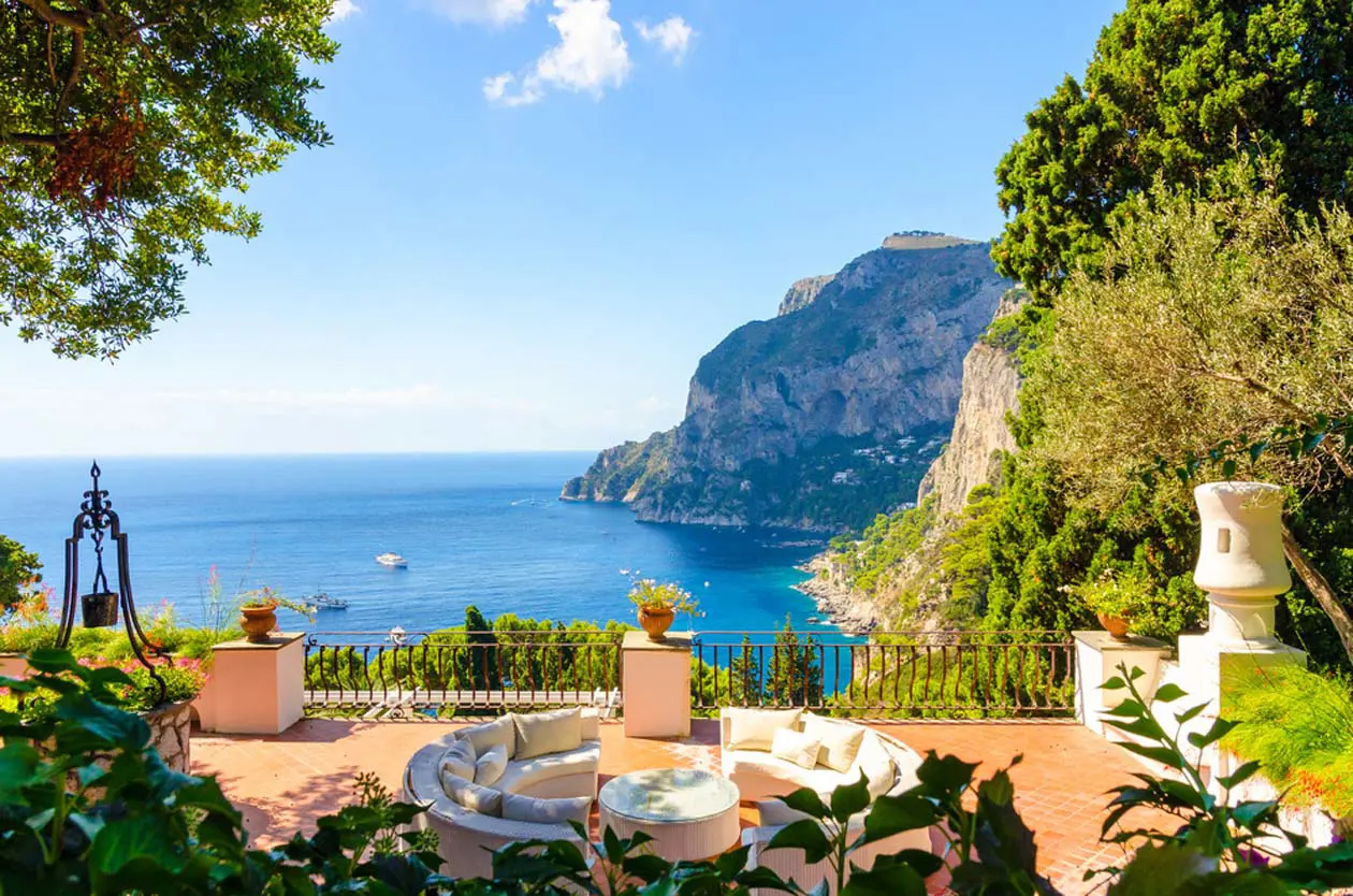  Capri Foto: Copyright © Sisterscom.com / Shutterstock