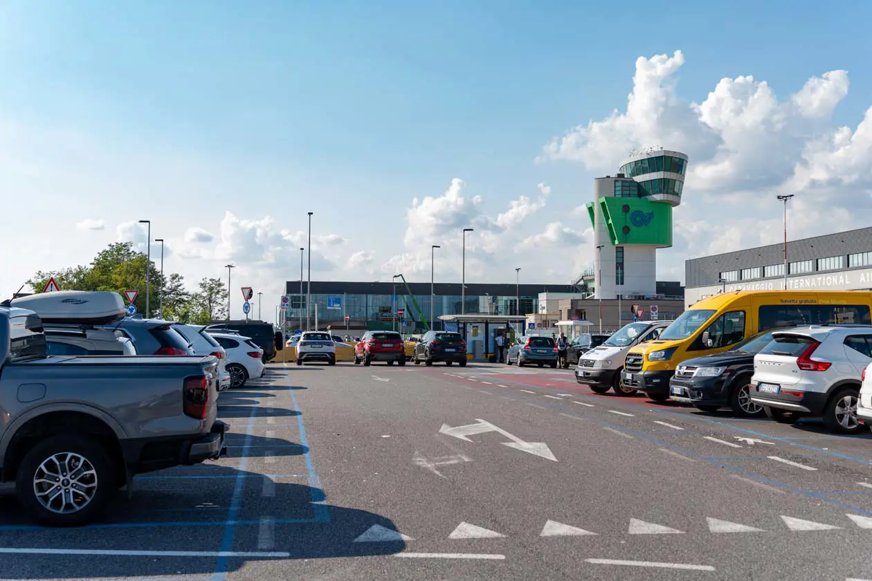 Parcheggi in aeroporto Foto:&nbsp;Copyright © Milan Bergamo Airport