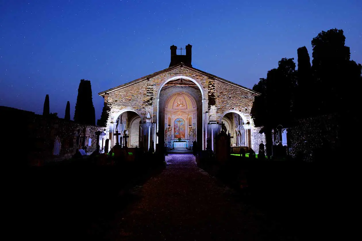 Basilica di Santa Giulia a Bonate Sotto (Bergamo)