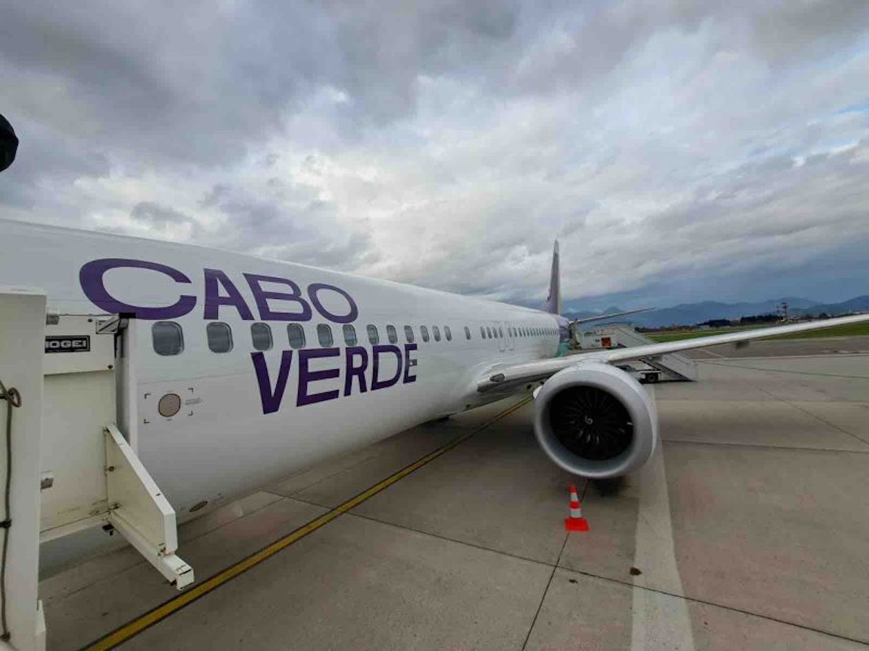 Cabo Verde Airlines Copyright © Sacbo 