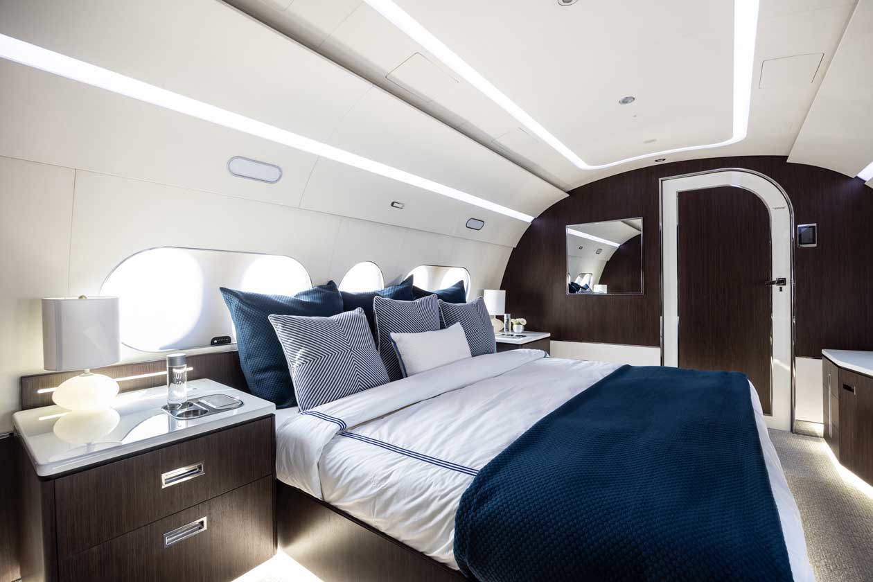 ACJ TwoTwenty interno della cabina - camera da letto. Copyright © Airbus SAS 2023 - Photo by Adrien Daste.