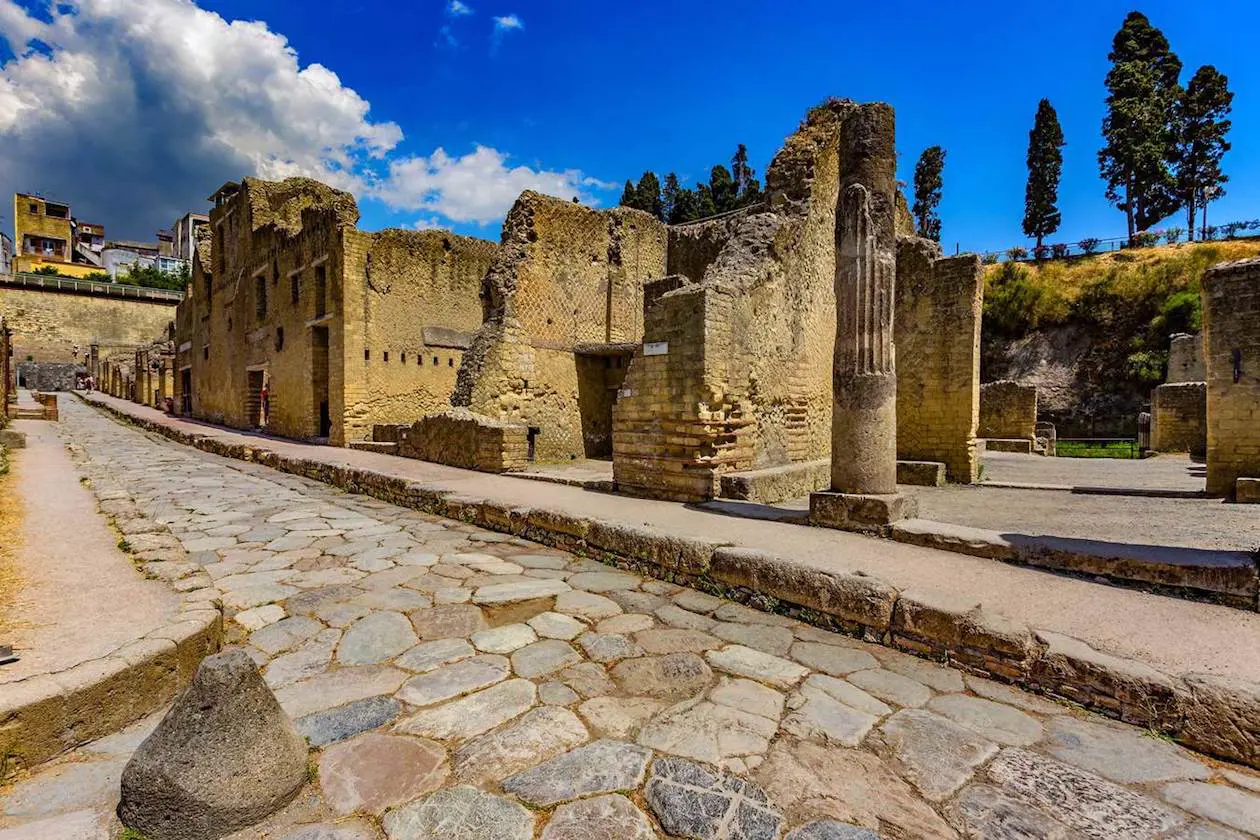 Ercolano. Foto: Copyright © Sisterscom.com / Shutterstock