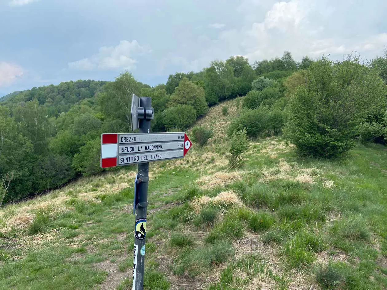 Trekking dall’Alpe di Megna alla Croce di Megna