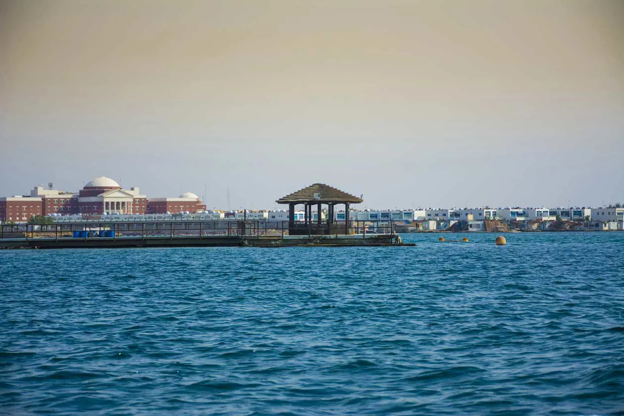 Paesaggio marino a Obhur, Jeddah, Arabia Saudita&nbsp;Copyright © Sisterscom.com /&nbsp;Depositphotos