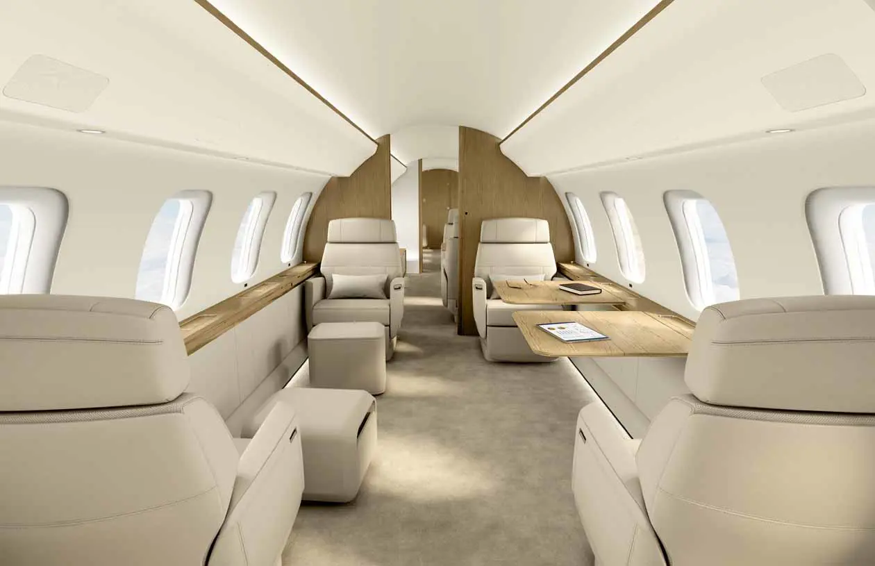 Executive Cabin, Office Suite Facing Aft Copyright © Bombardier Inc.