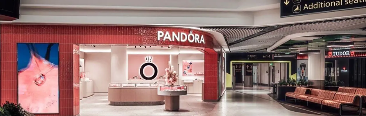 Pandora at London Gatwick Airport