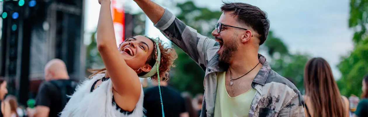 Viaggiare per concerti e festival è il nuovo trend della Gen Z