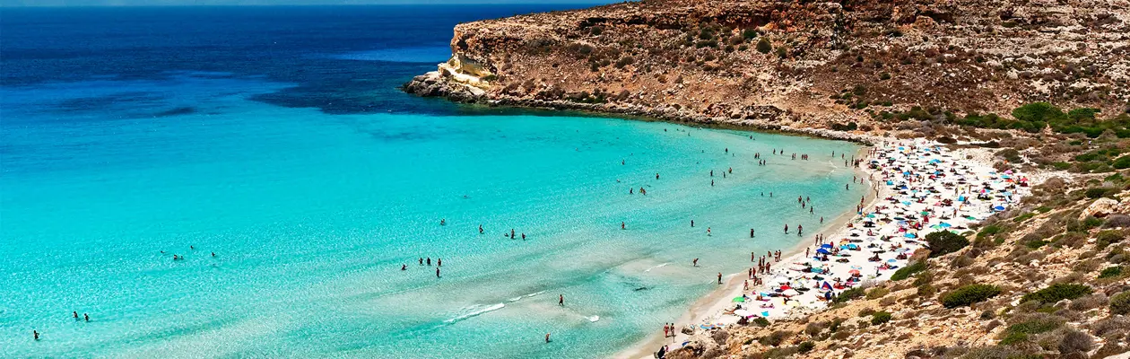 New Rome-Lampedusa flight with HelloFly
