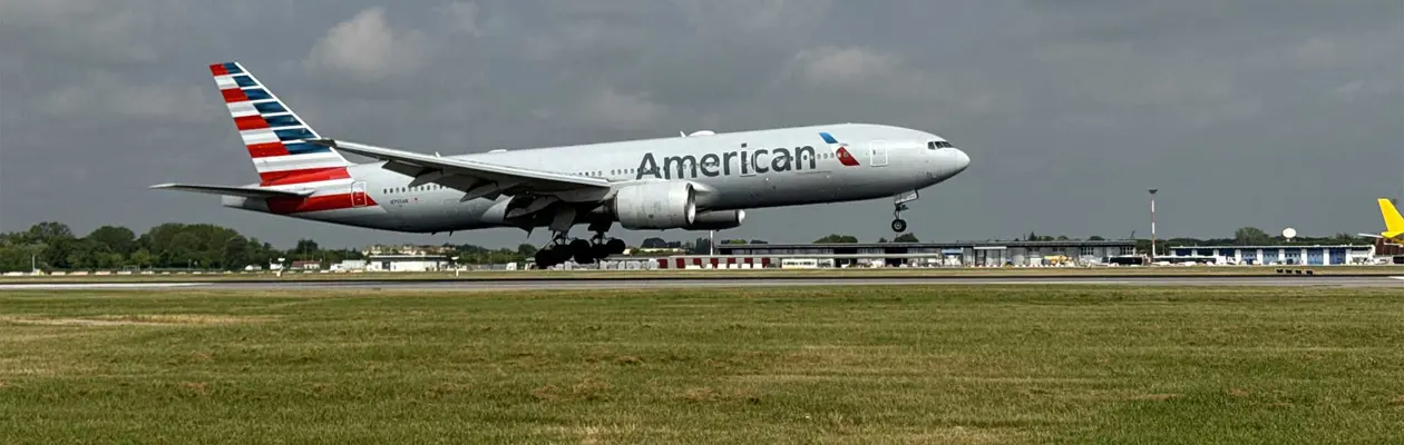 American Airlines decolla da Venezia verso Dallas