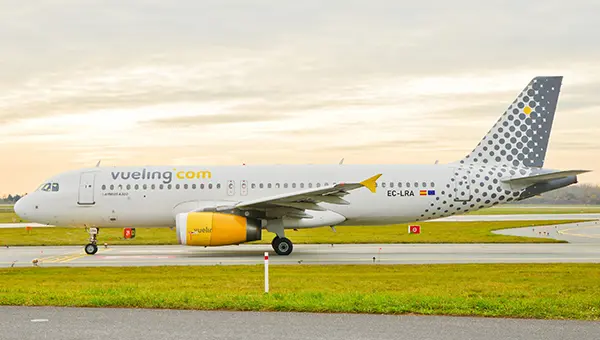 Vueling brings the Italian summer to Spain's major festivals