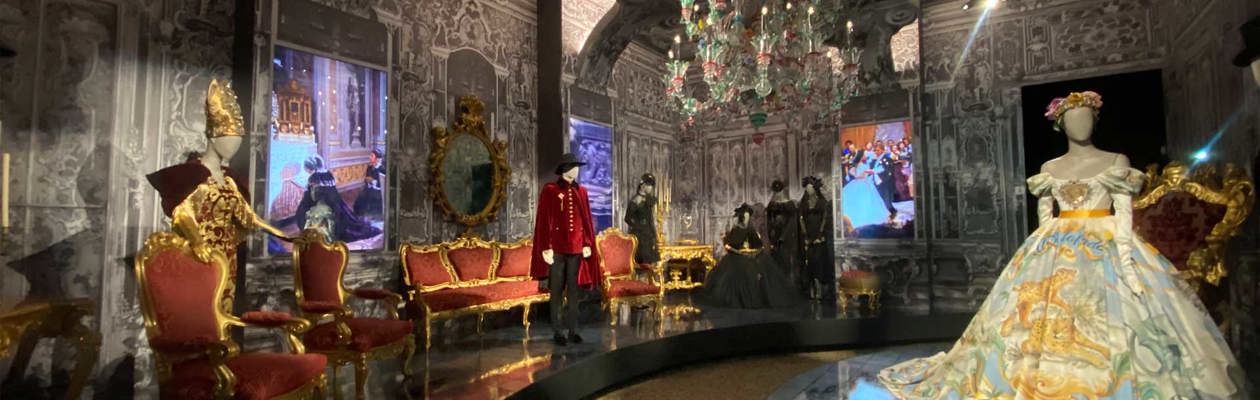A Milano la Mostra "Dal Cuore alle Mani: Dolce&Gabbana"