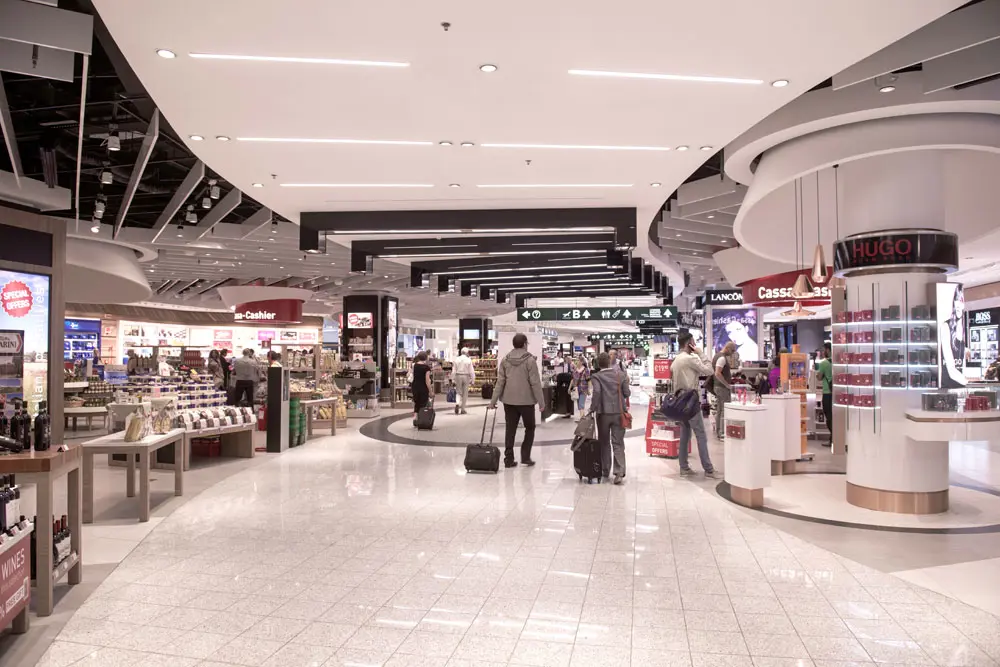 Malpensa Terminal 1 Copyright © Sisterscom.com / Paolo Bona / Shutterstock