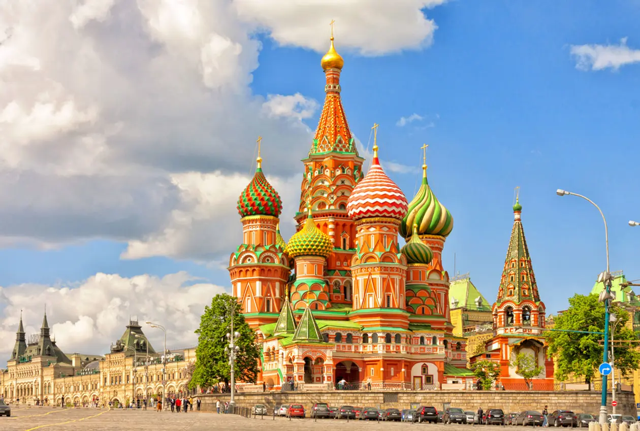 La Cattedrale Pokrovski Copyright © Sisterscom.com / Shutterstock