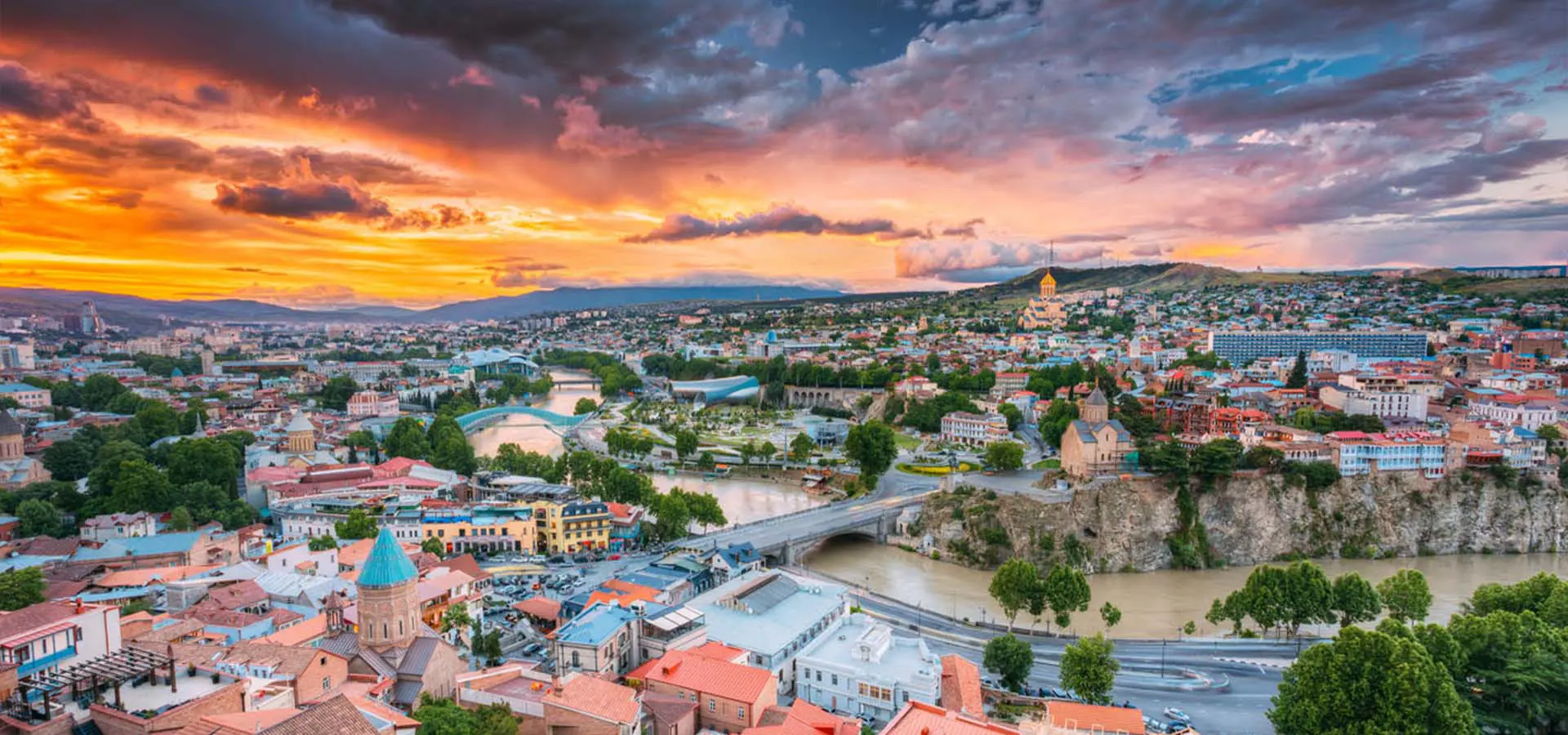 Tbilisi.&nbsp;Copyright ©&nbsp;Sisterscom.com /&nbsp;Shutterstock