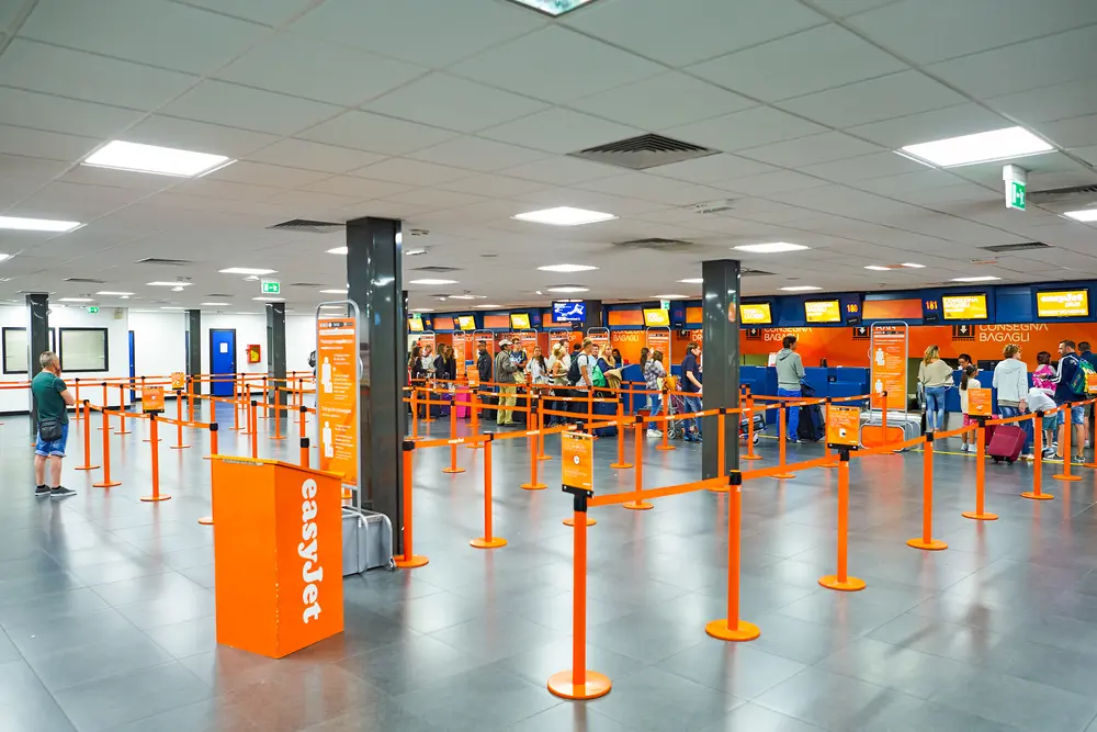 Aeroporto di Londra-Luton. Copyright © Sisterscom.com, Shutterstock