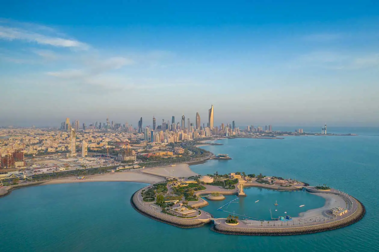 Green Island a Kuwait City Foto: Copyright © Sisterscom.com /&nbsp;Depositphotos