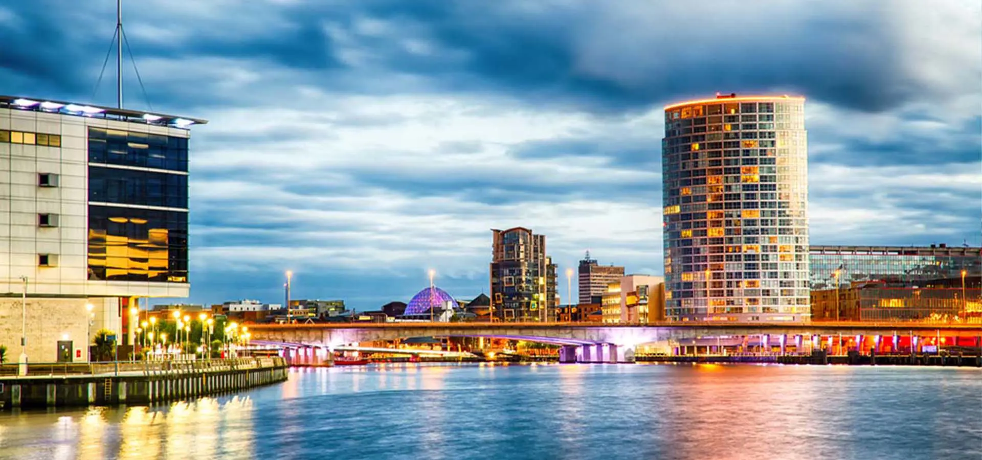 Belfast&nbsp;Copyright © Sisterscom.com /&nbsp;Shutterstock